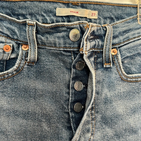 Levi Strauss & Co Straight Leg Wedgie Jeans Size 27 - Picture 5 of 5